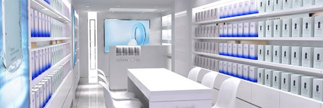 敷尚美化妝品專賣店產品展示區